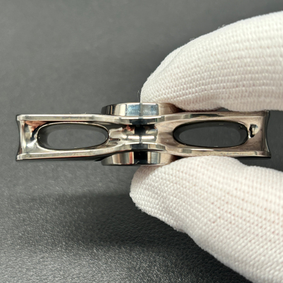 Oumuamua Premium & Buckle Titanium Polished