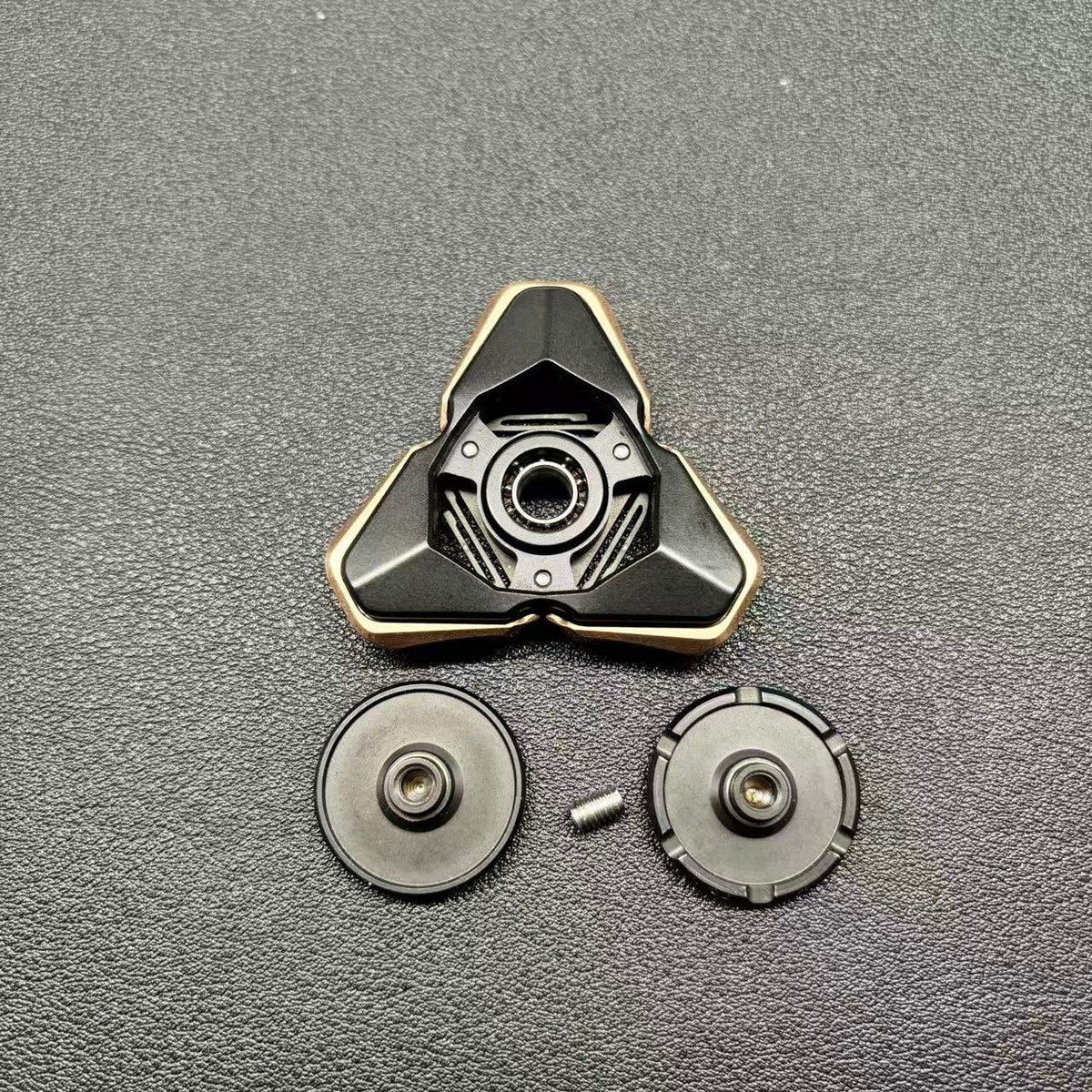 Qs Titanium