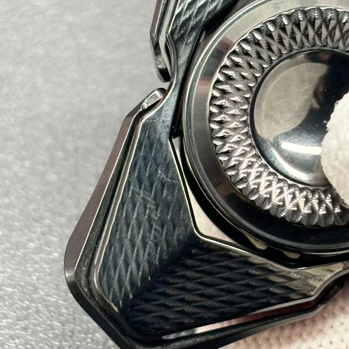 Qs Titanium