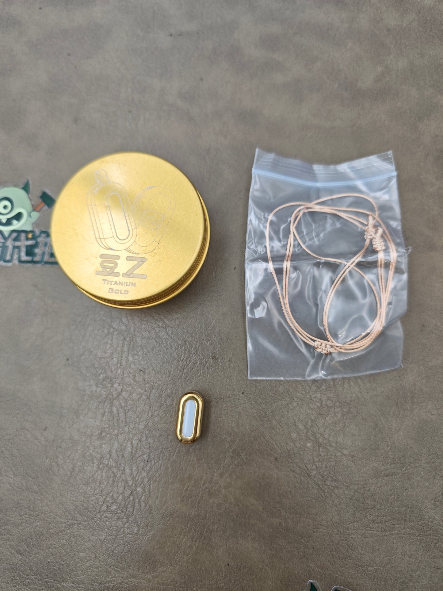 Bean Z Titanium Gold Plated