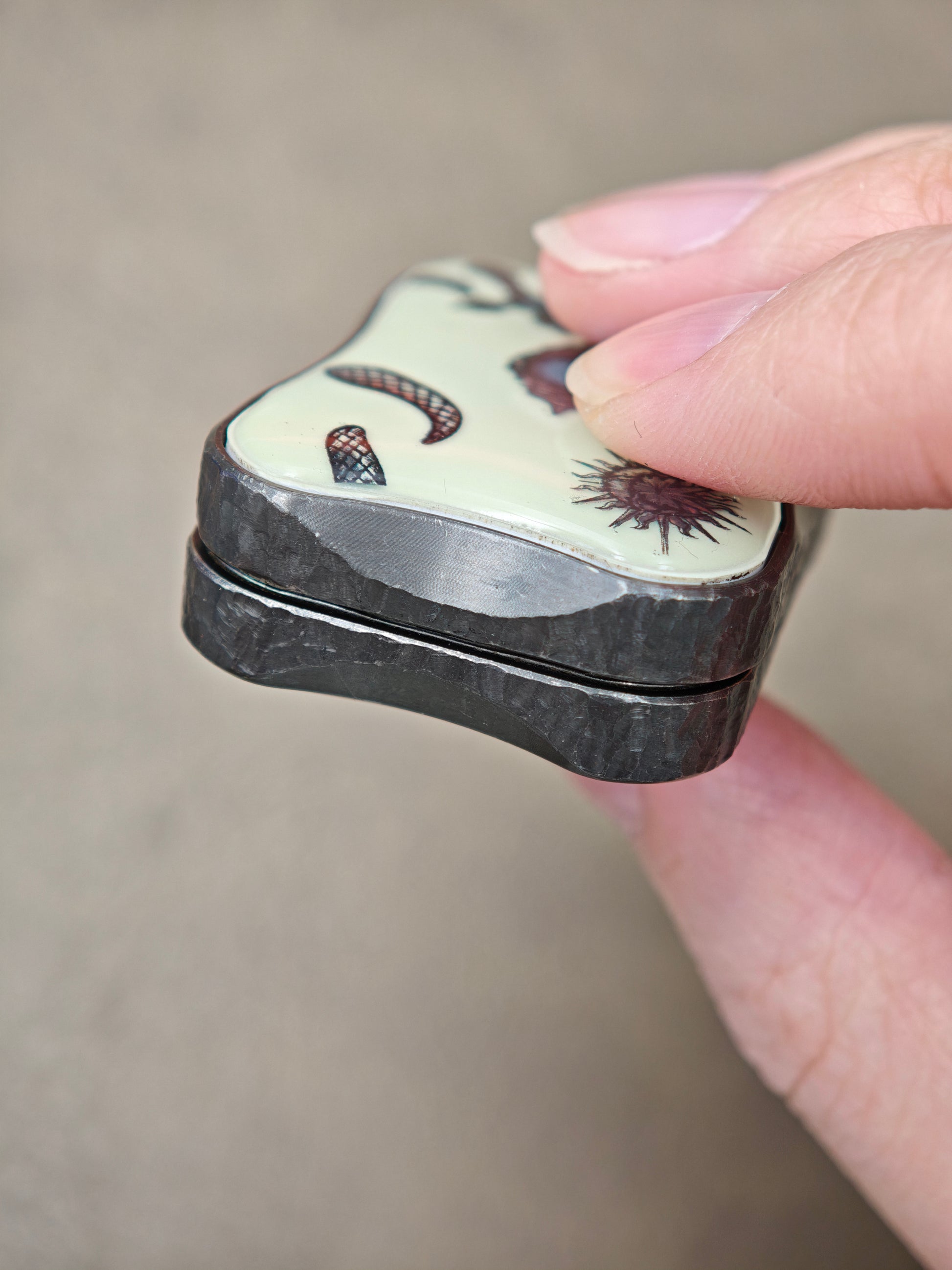 Aura Sand Zirconium