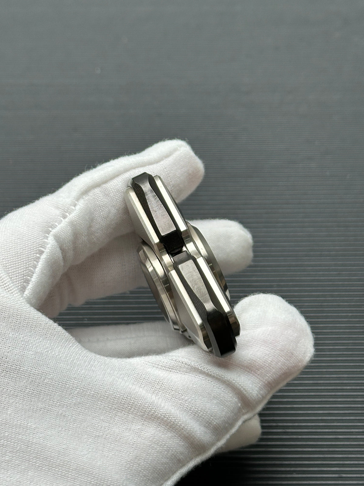 Qs Titanium