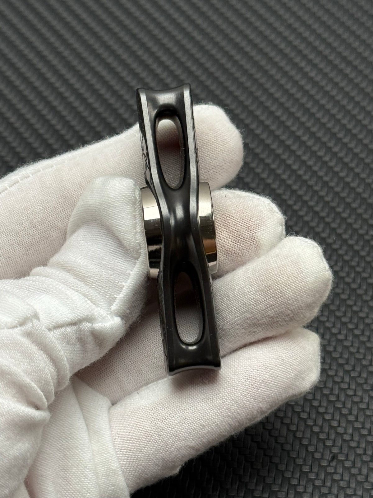 Oumuamua Premium & Buckle Zirconium Limited Edition