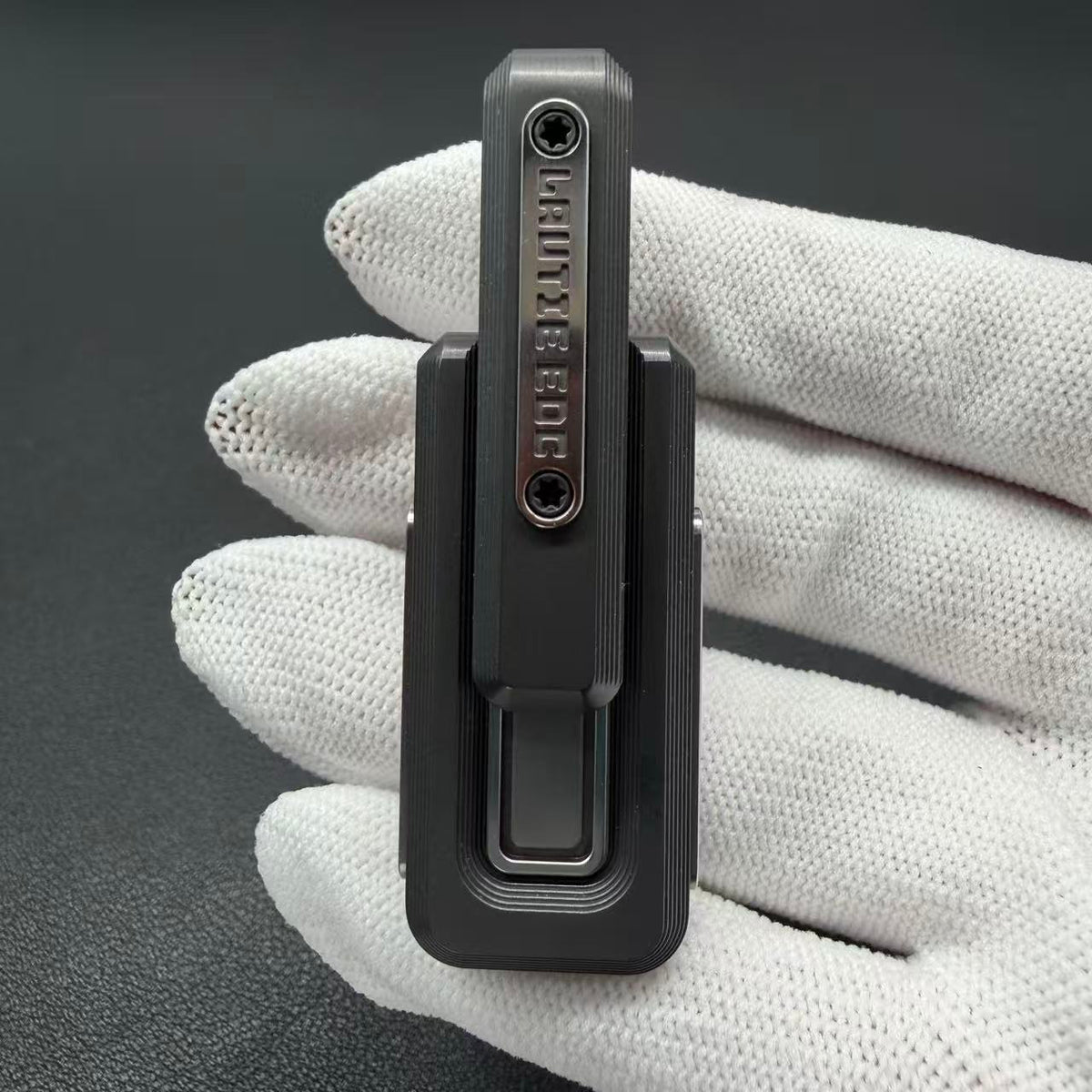X Lock Zirconium