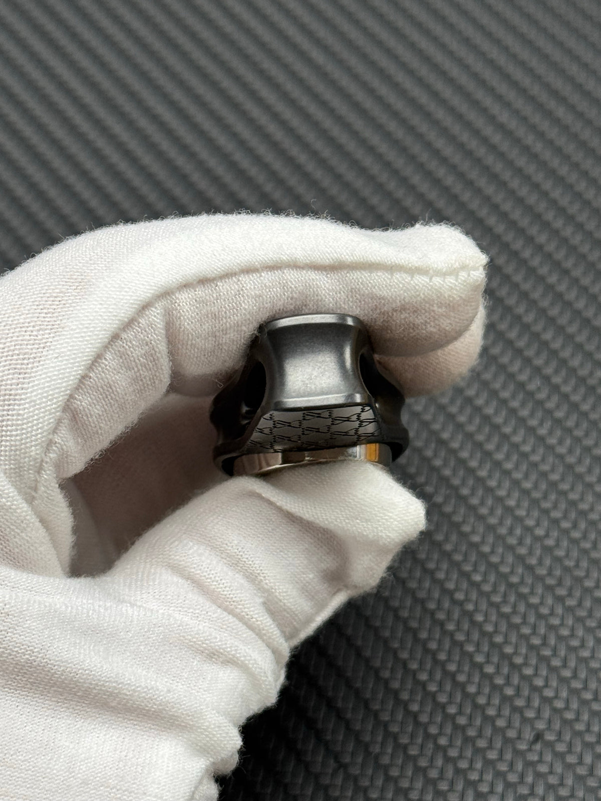 Oumuamua Premium & Buckle Zirconium Limited Edition