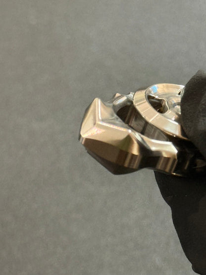 Thorns And Fog Stainless Steel Machine Finished