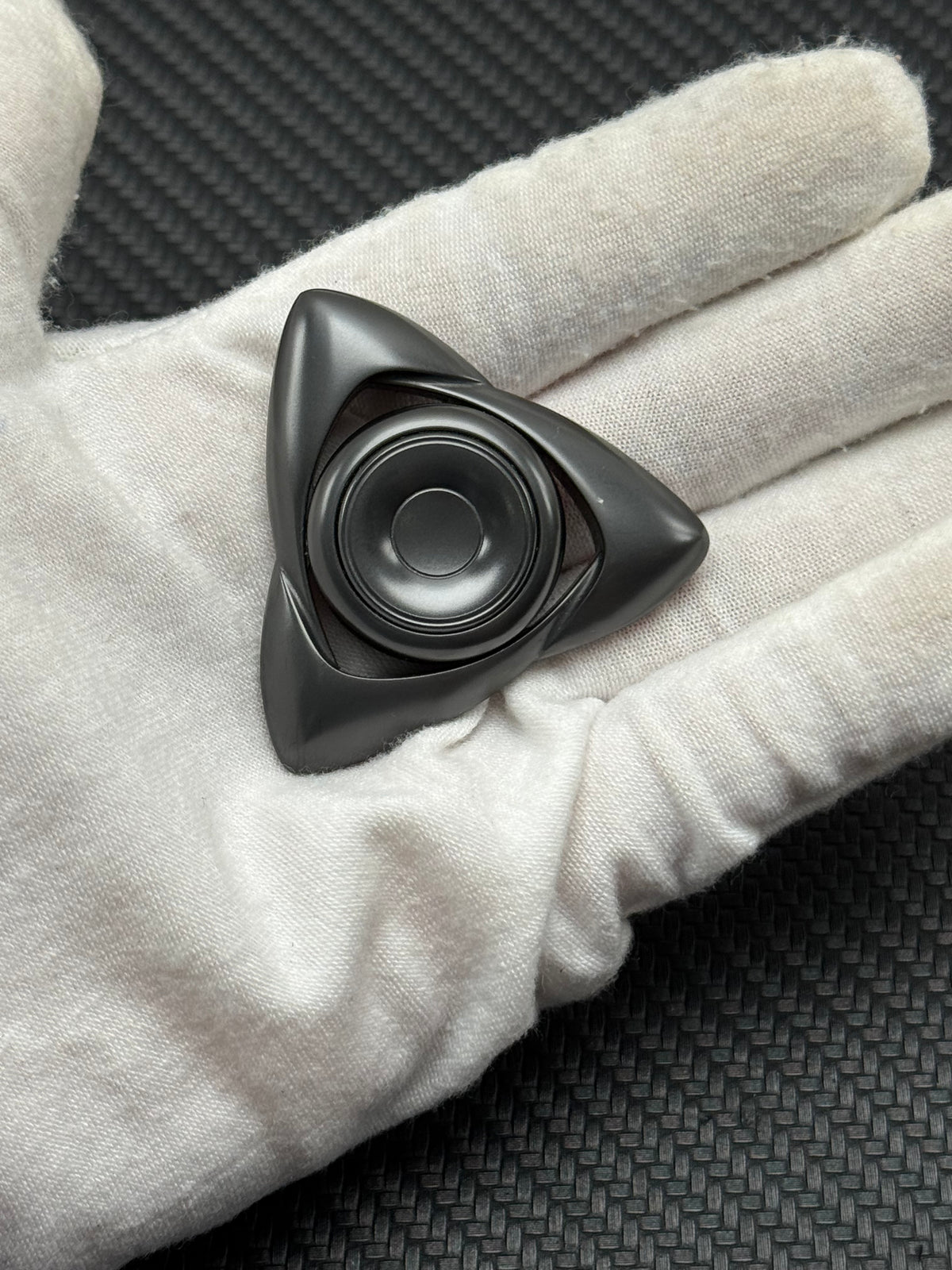 Wind Zirconium