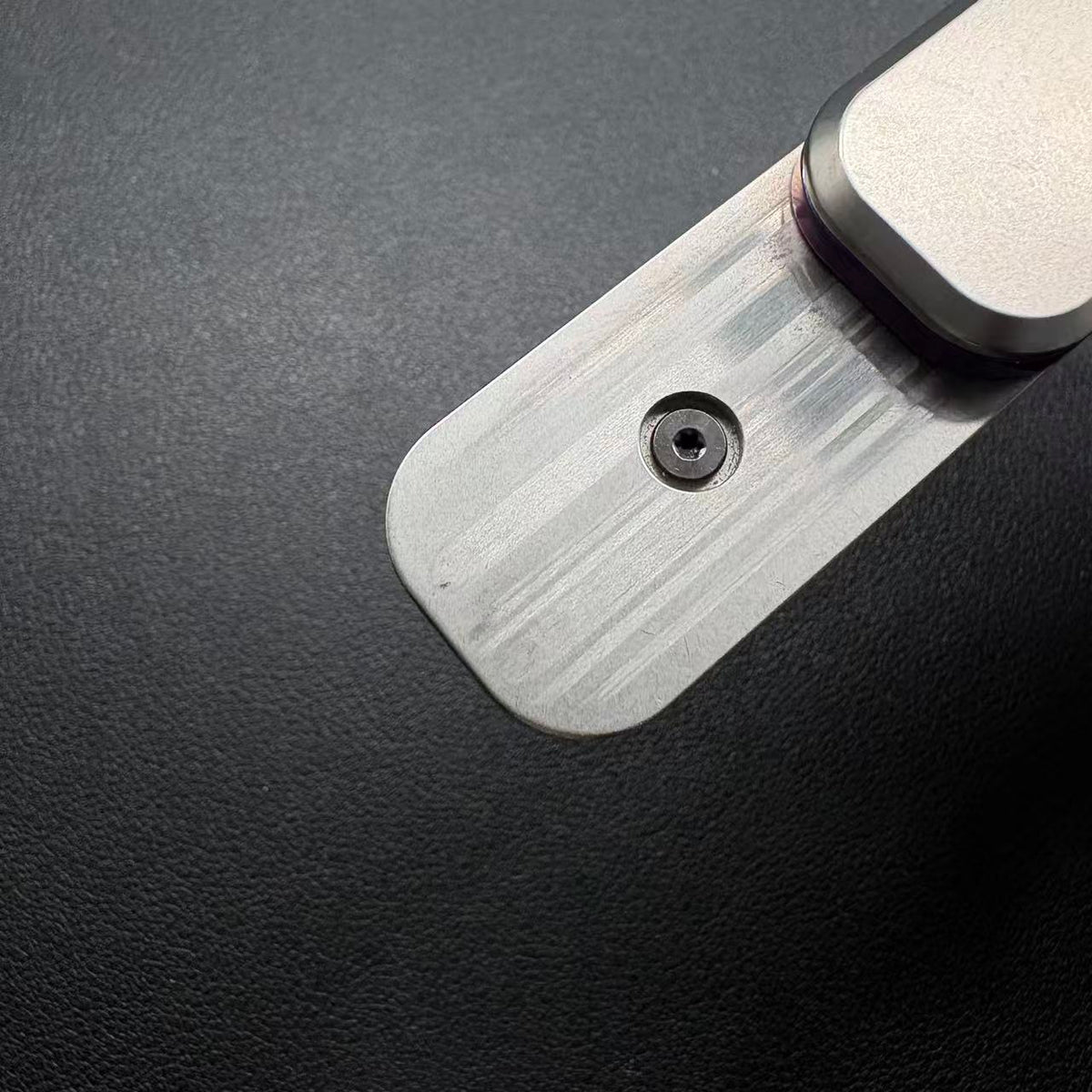 Eraser Titanium