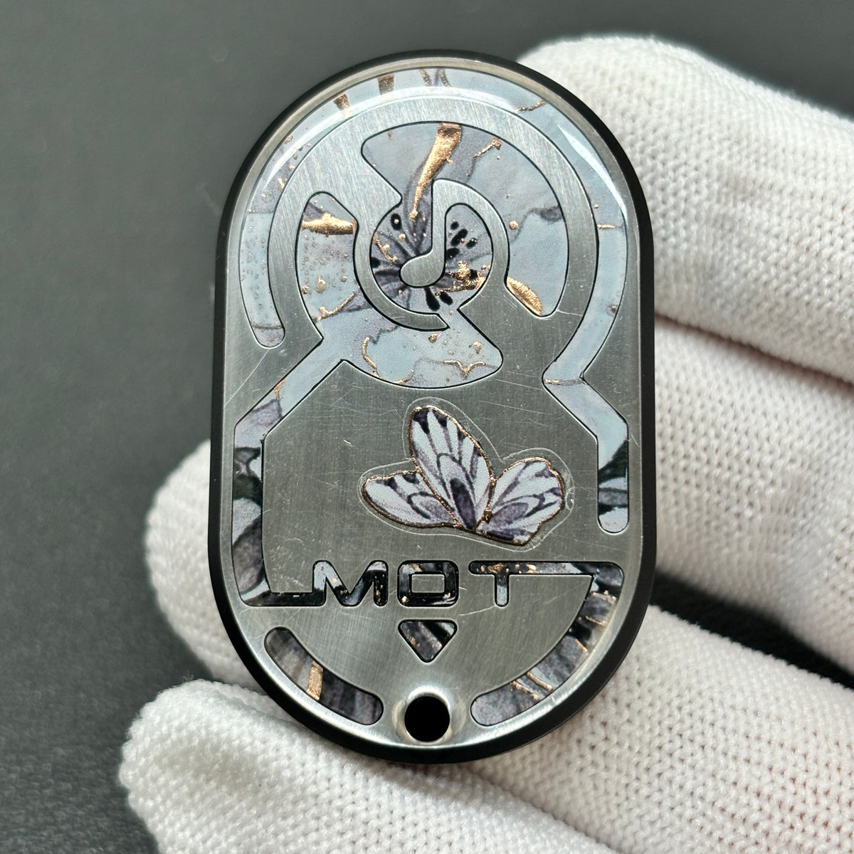 Groove Stainless Steel Resin-Sealed