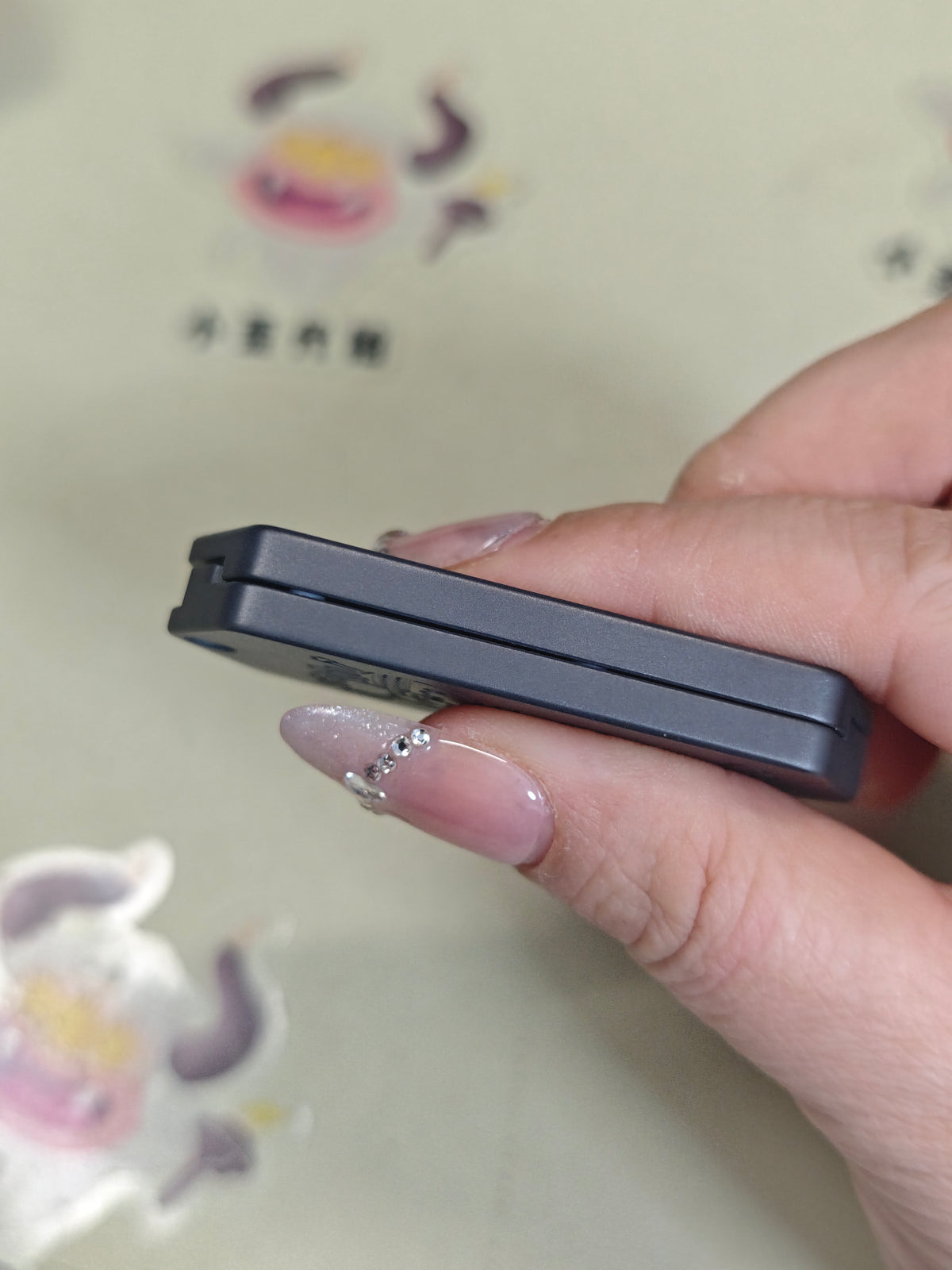 Plane Zirconium