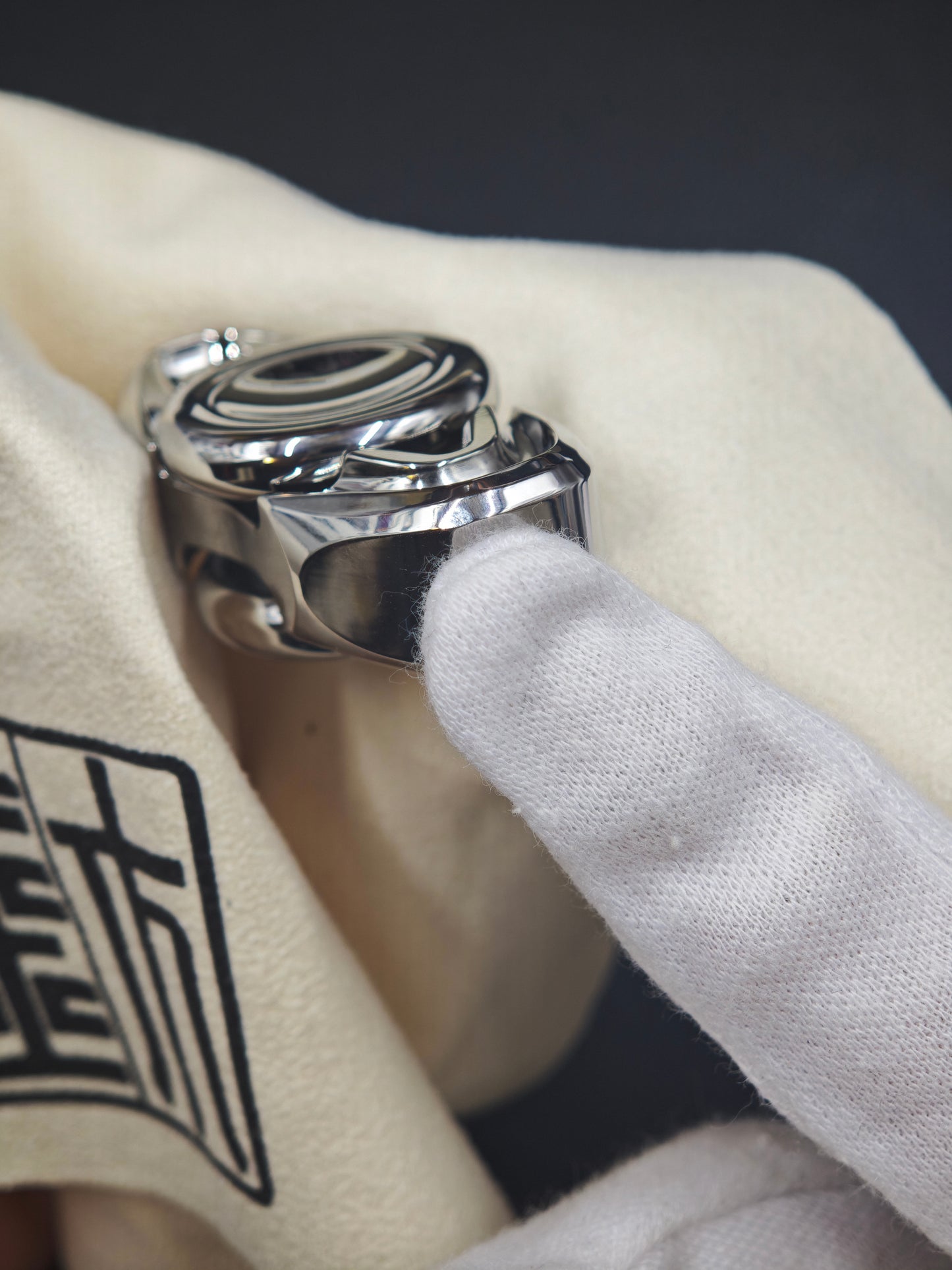 Pan Yixian Stainless Steel