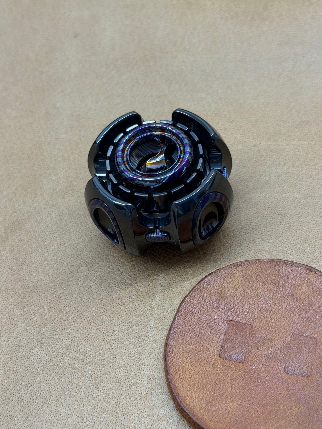 Noiz O Zircuti Zirconium
