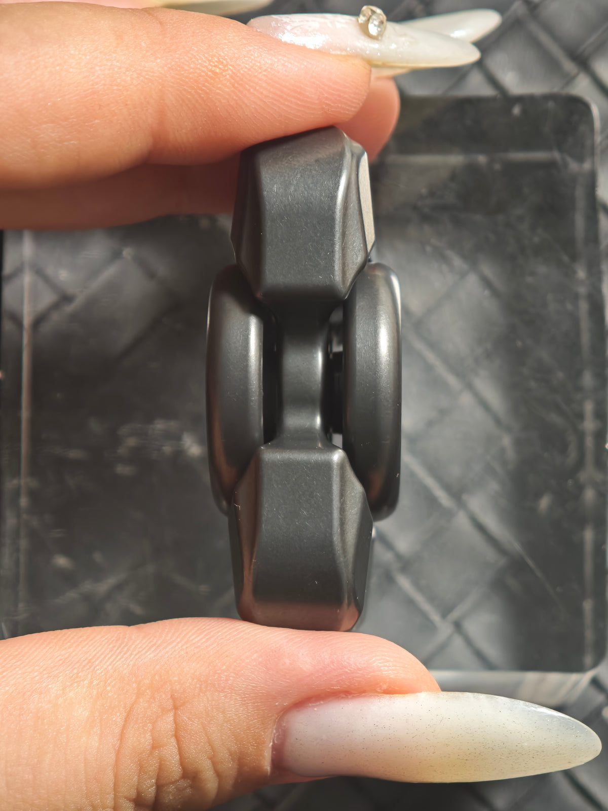 Spindle Batch Ii Zirconium