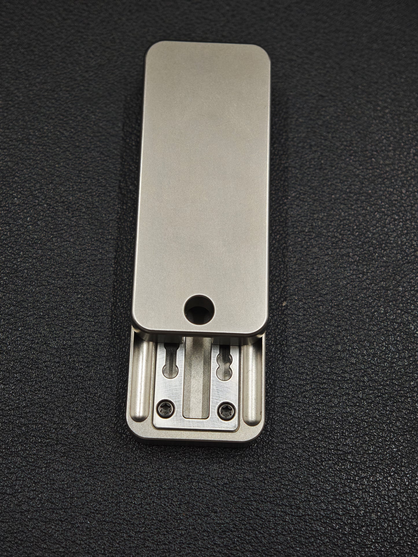 Mini Brick Titanium