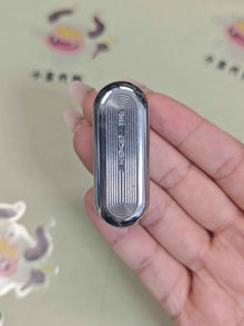 Floating Cloud Titanium
