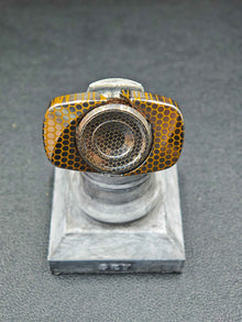 Spinner Superconductor