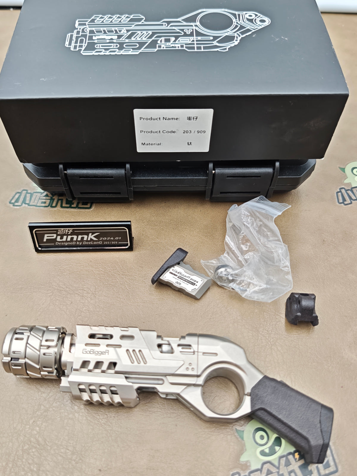 Punnk Titanium