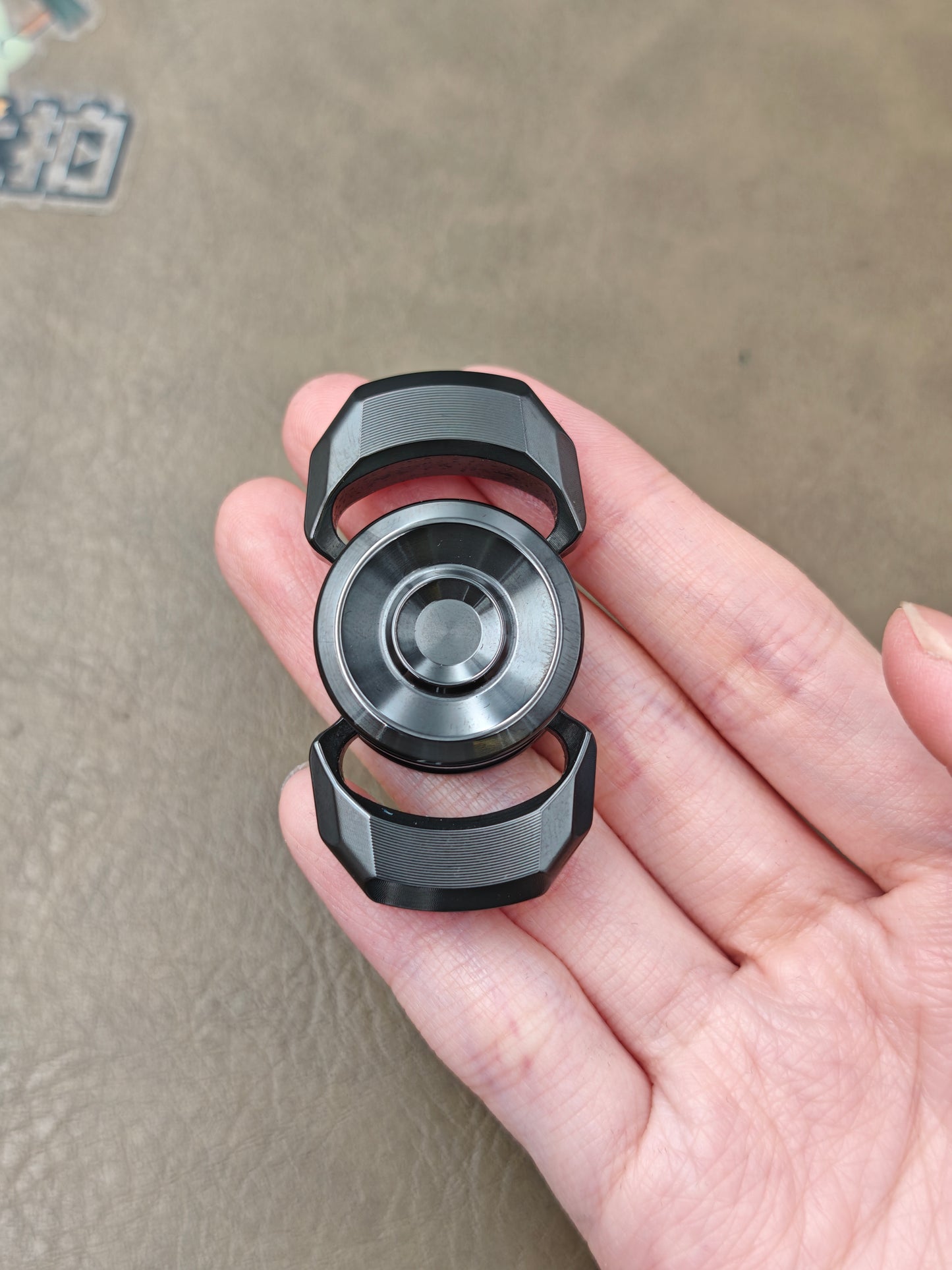 Whisper Duo Zirconium