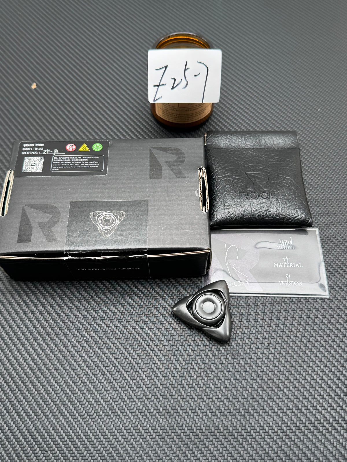 Wind Zirconium