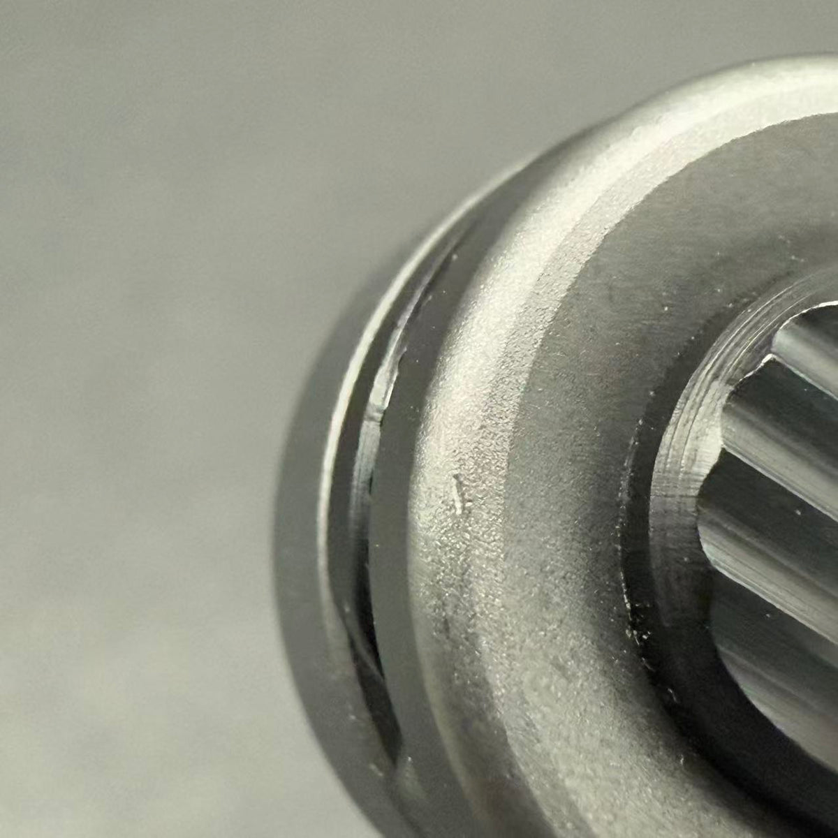 Spice Pin Zirconium