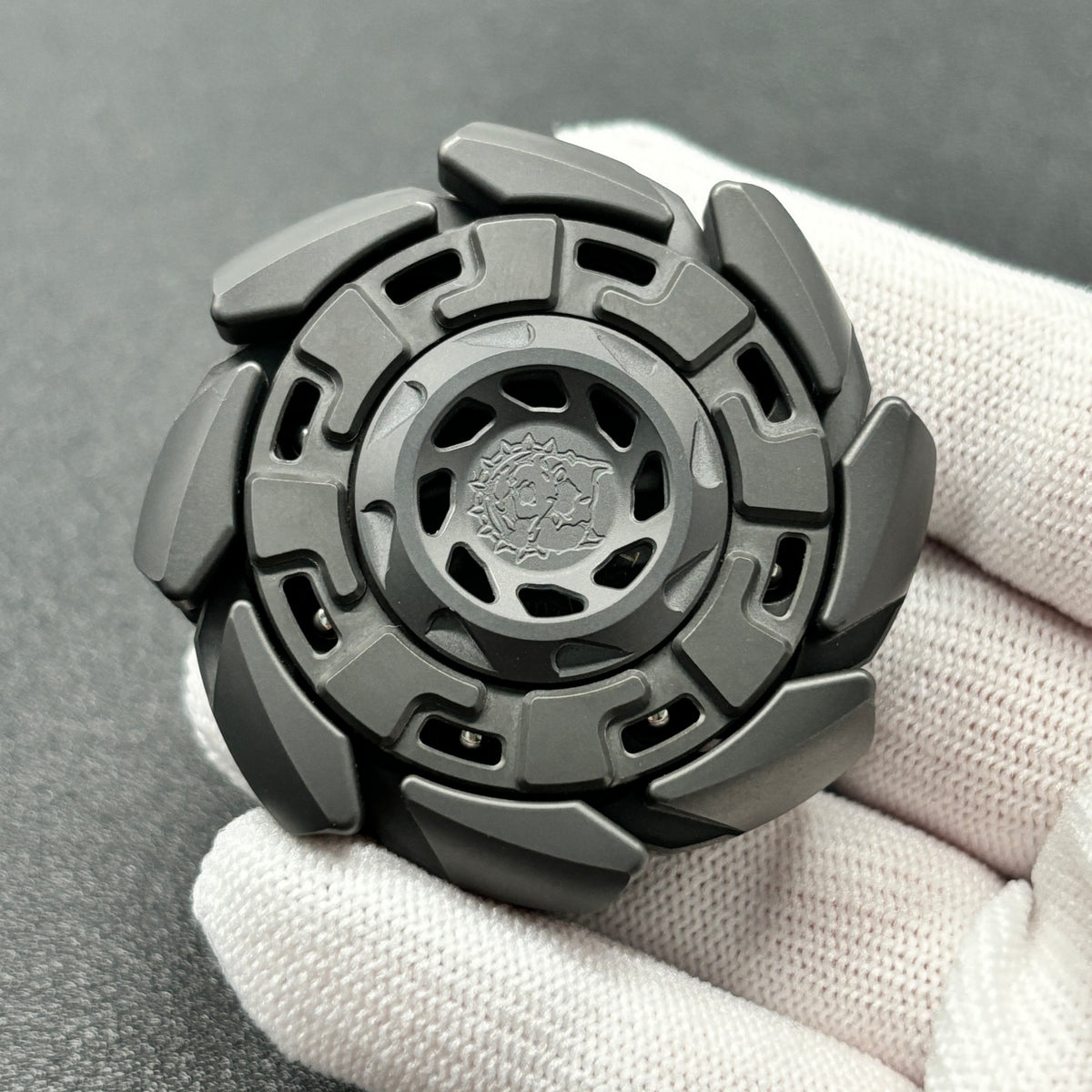 Eight Armor Initial Link Zirconium
