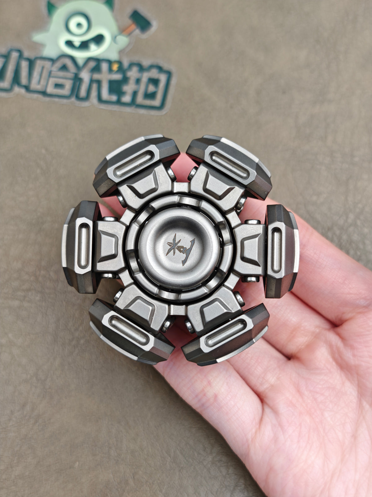 Ancient Iron Shell Opening Titanium Stonewashed