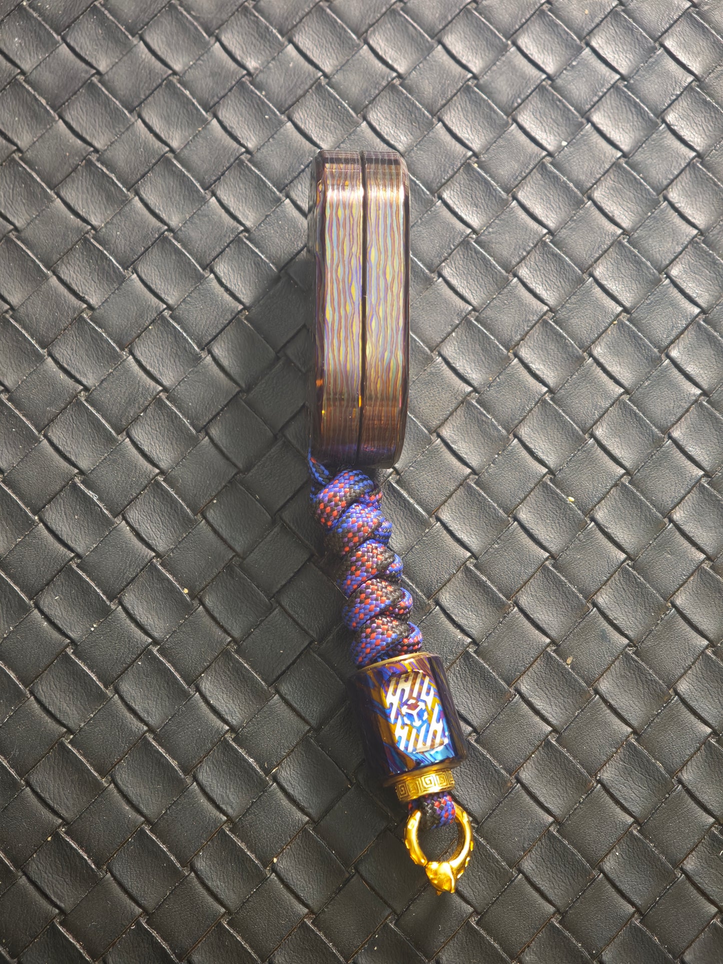 Scroll Zircuti Mokuti