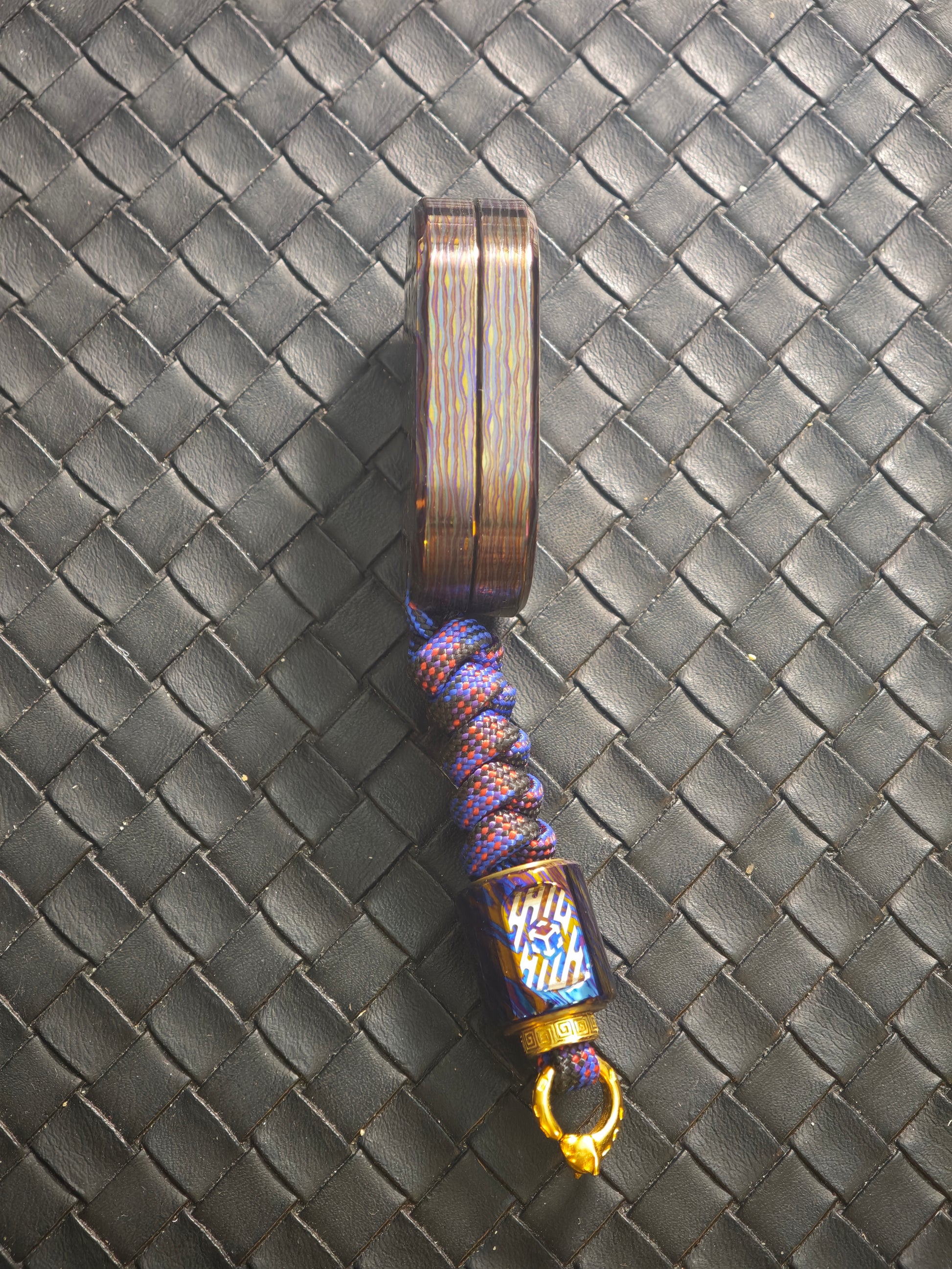 Scroll Zircuti Mokuti