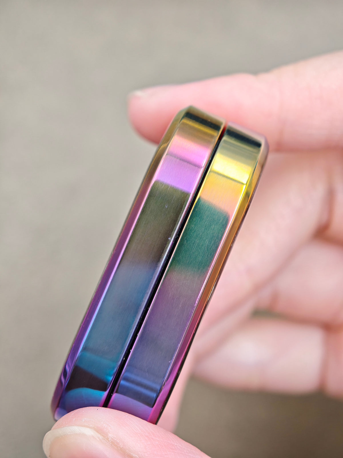 F2.8 Zirconium Resin-Sealed Oil Slick