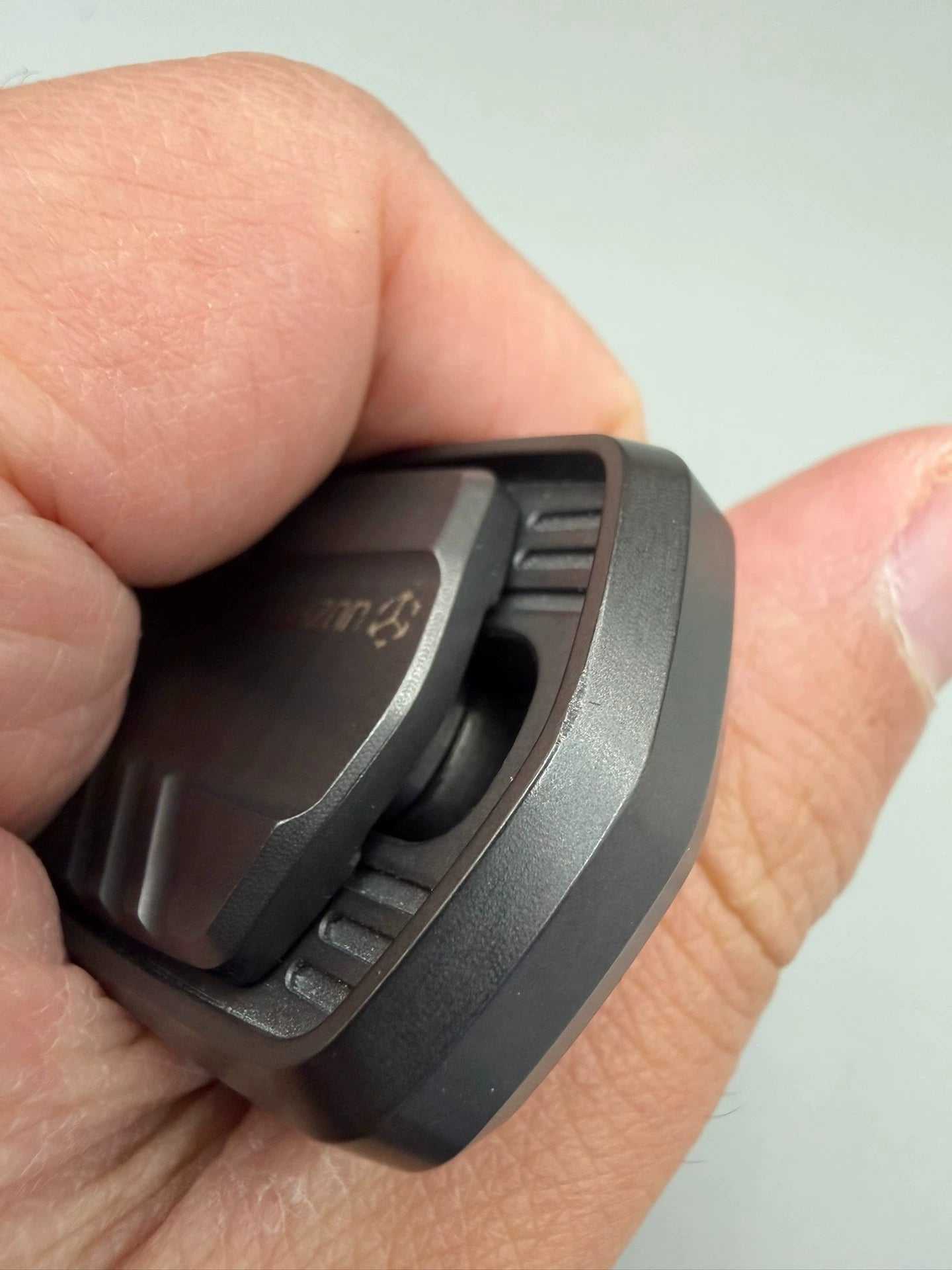 Thousand machines Zirconium