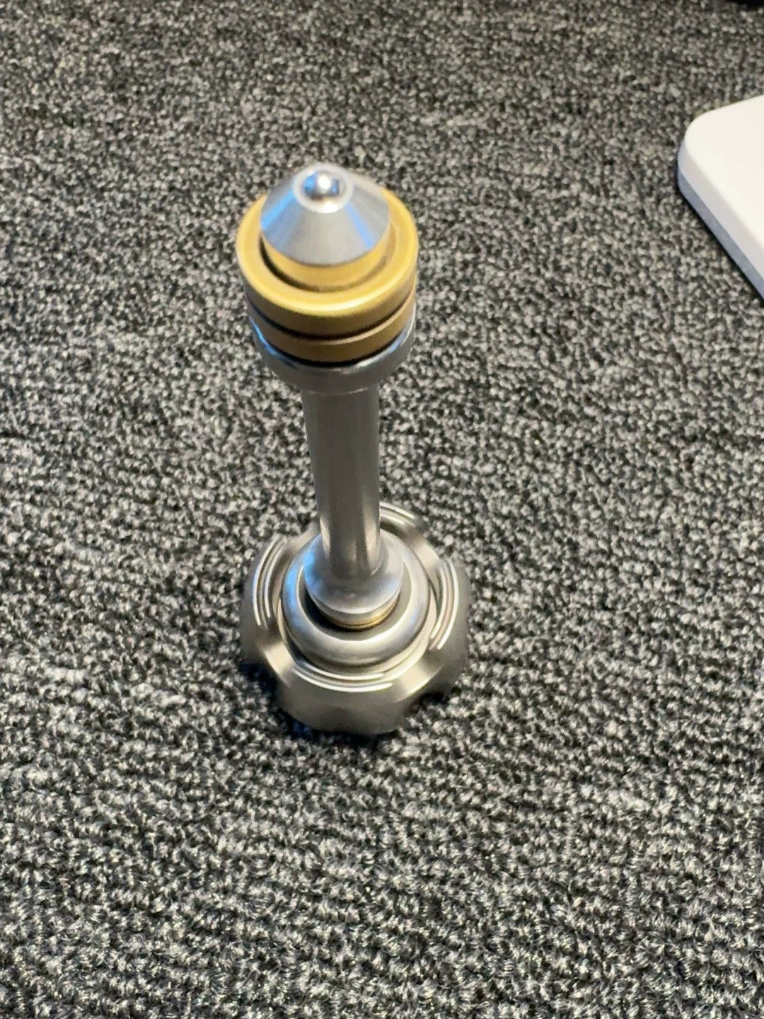 Noiz Stainless Steel