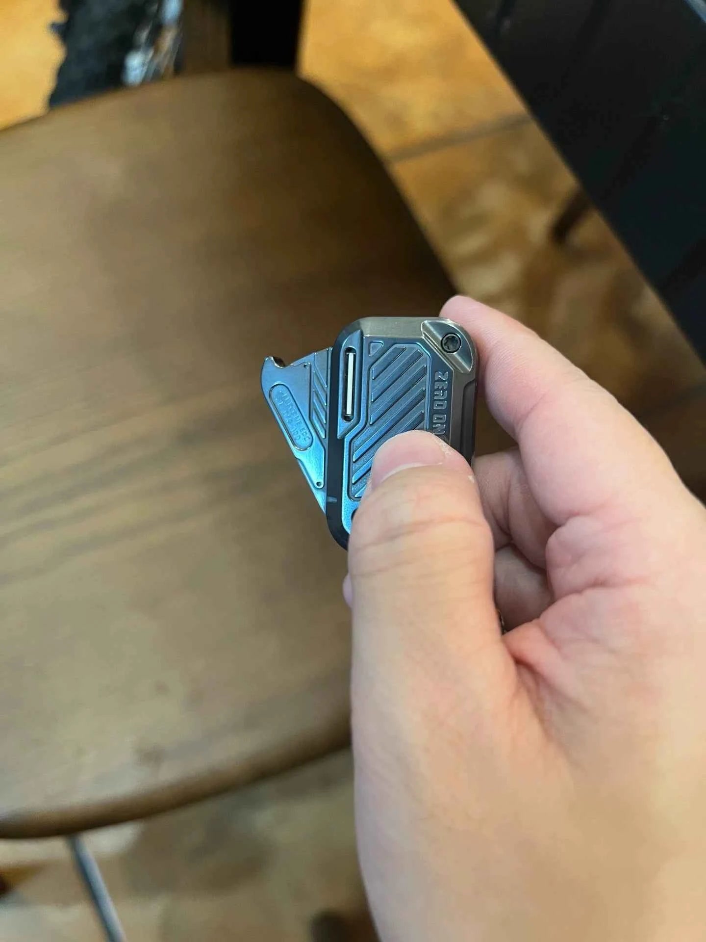 POP Throwing Card Zirconium