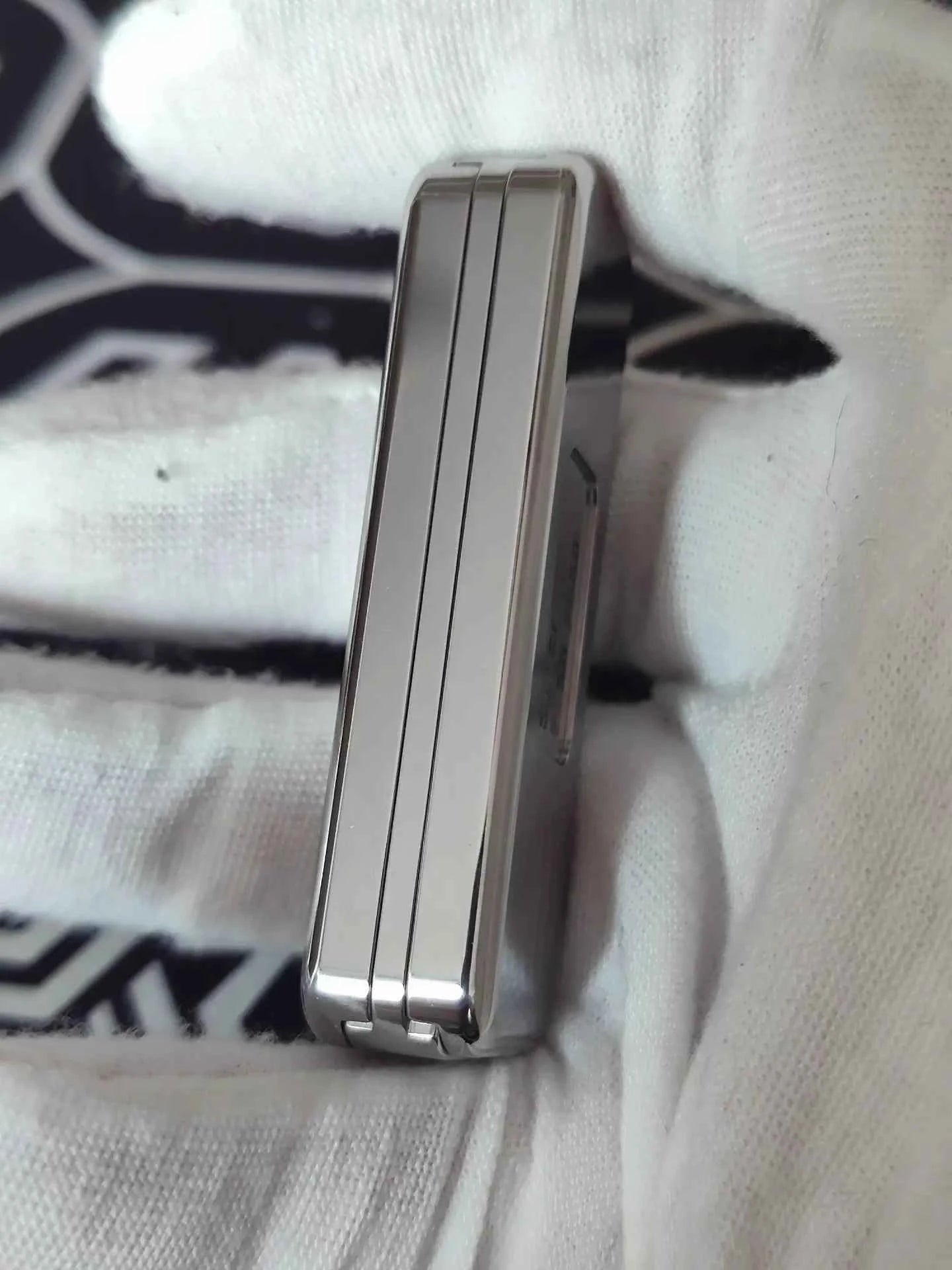 Slider-Feeling Mechanical Stainless Steel