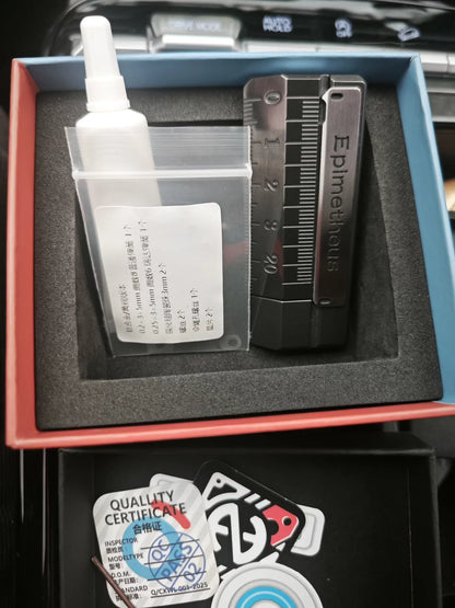 Quirky Ruler Zirconium