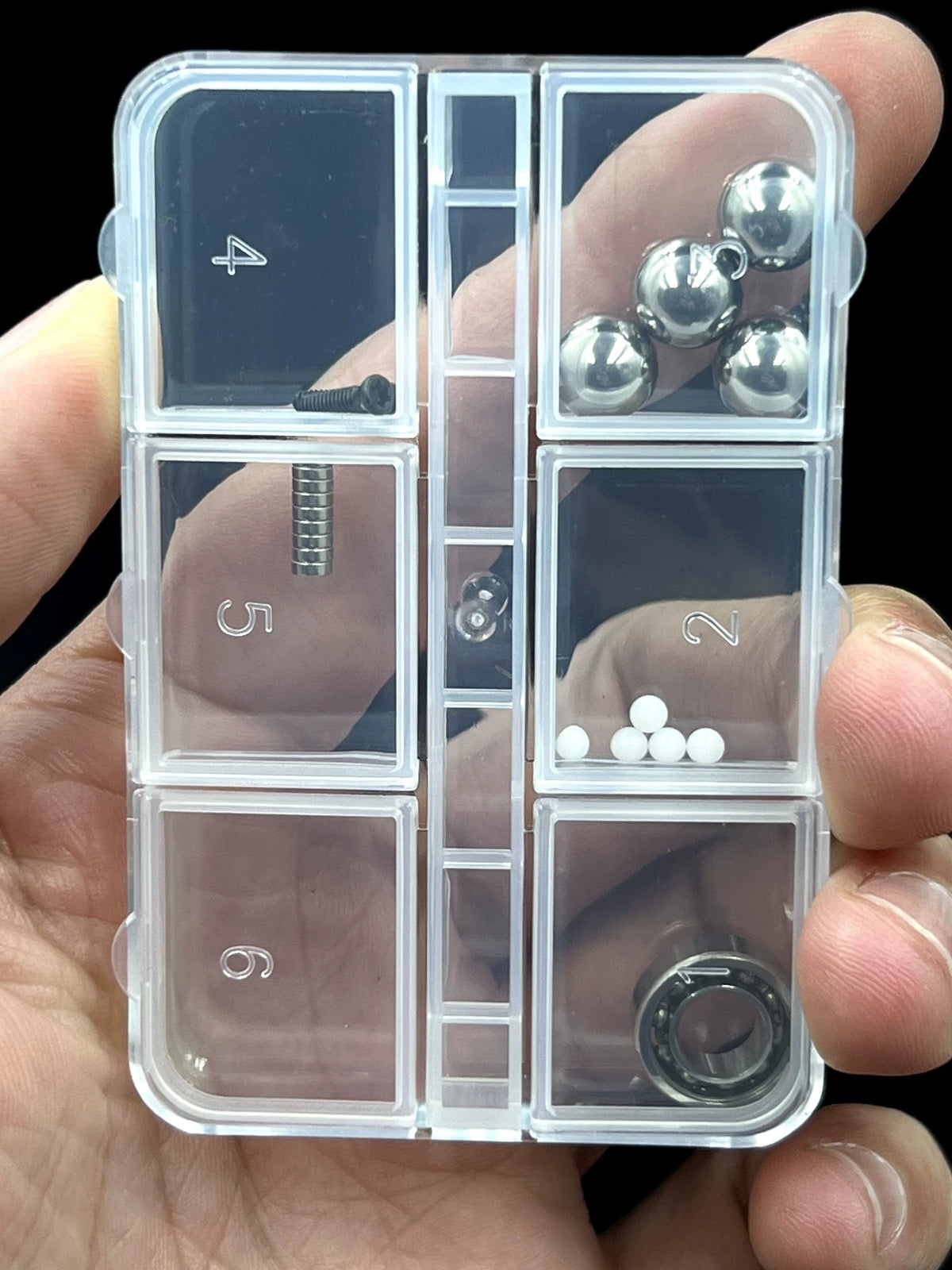 Ling Yin Zirconium