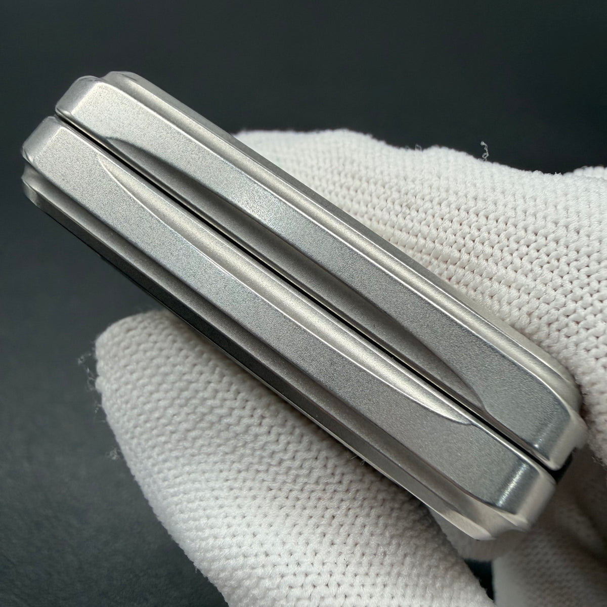 Wormhole Stainless Steel