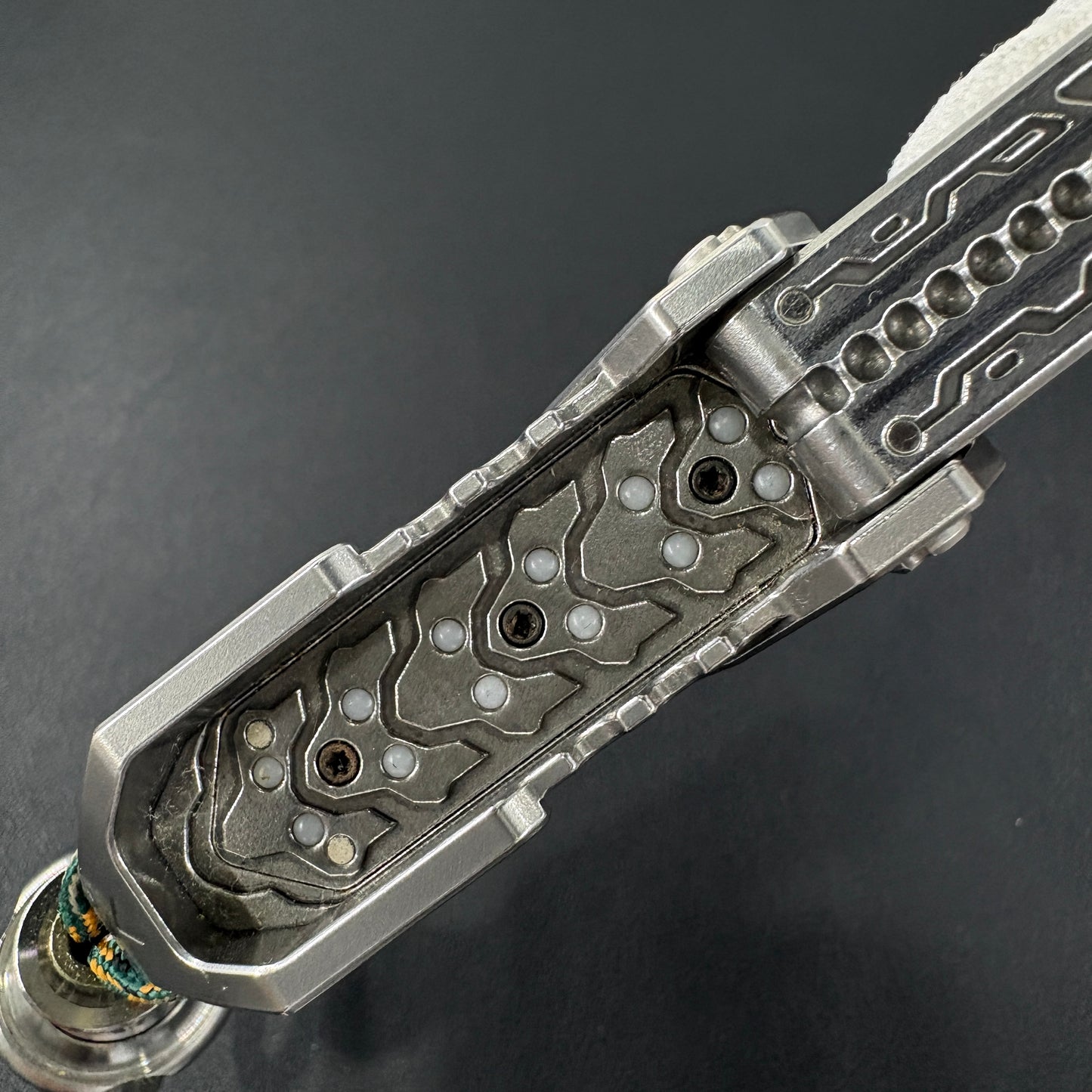 Razor Stainless Steel