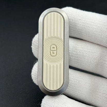 Pipa Plate Titanium