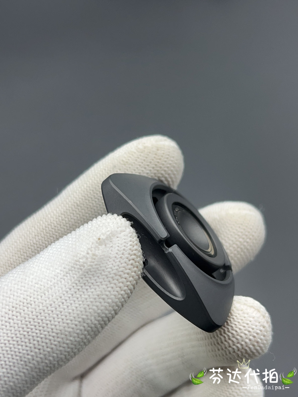 BIT 04 Zirconium