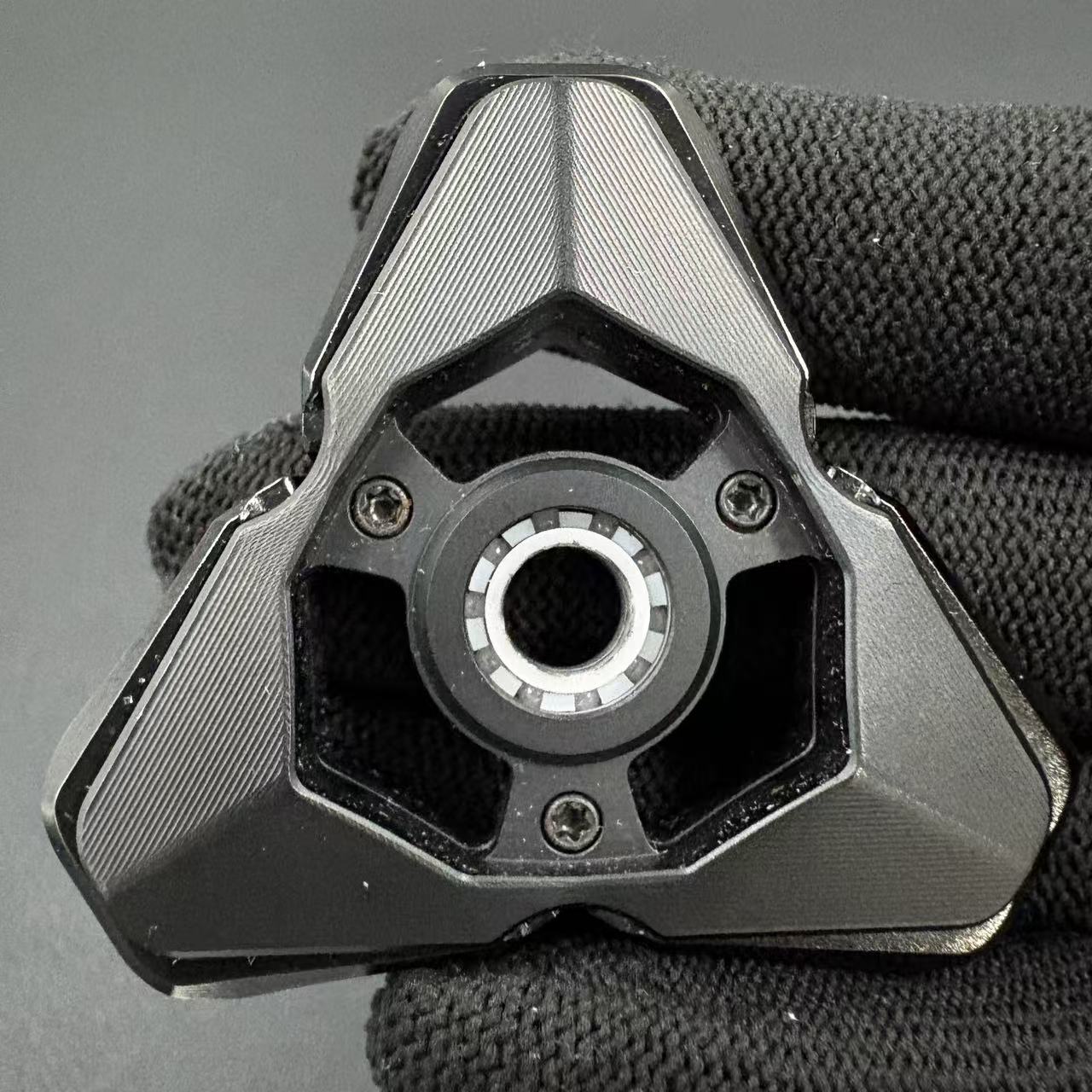 Qs Titanium