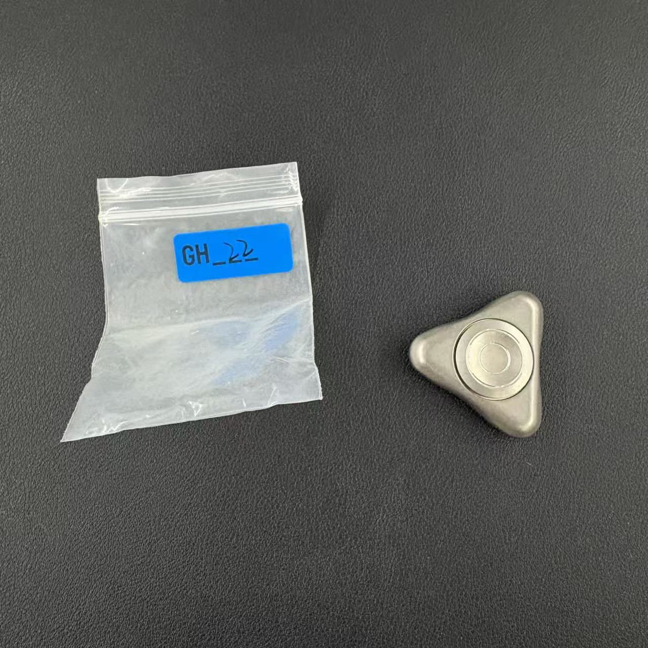 Little Triangle Titanium