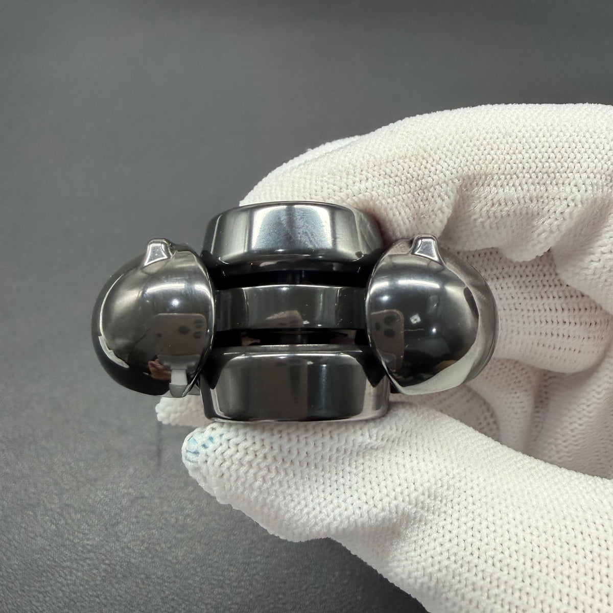 Kitty Zirconium Polished