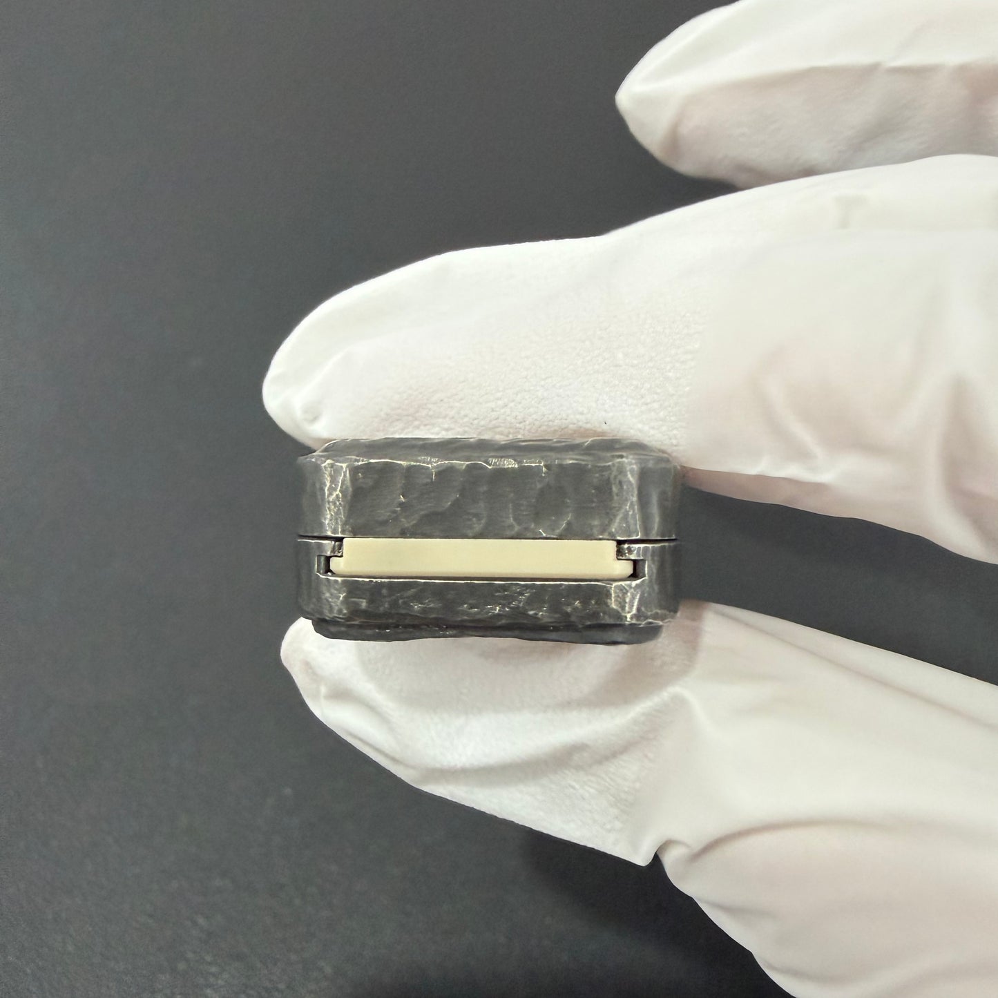 Pursuit Zirconium Stone Textured