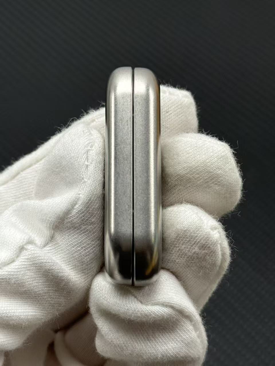 Floating Cloud Stainless Steel Stonewashed