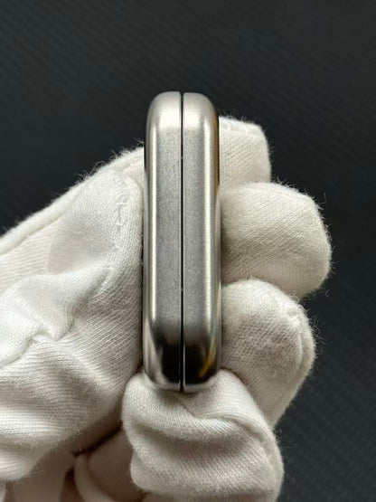 Floating Cloud Stainless Steel Stonewashed
