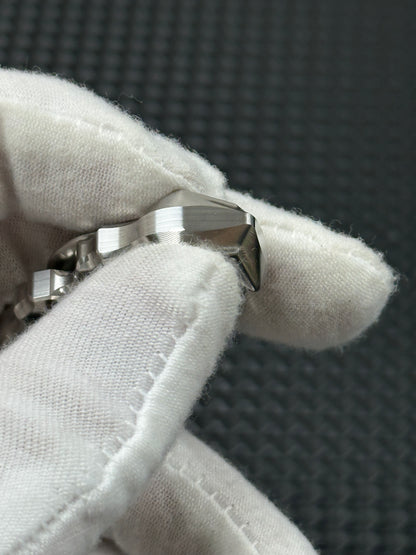 Thorns And Fog Stainless Steel Machine Finished