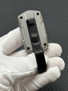 Thousand machines Stainless Steel Stonewashed