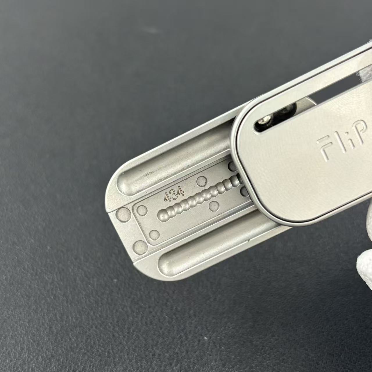 Flipoo Stainless Steel