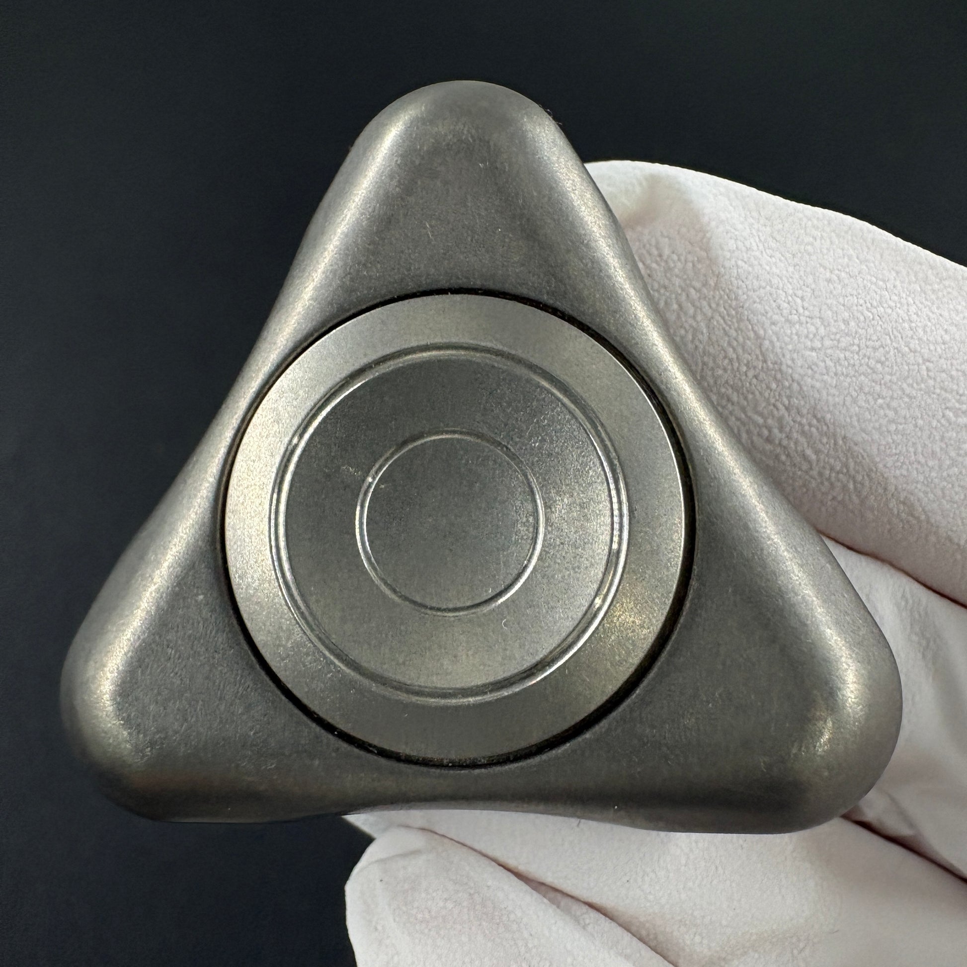 Little Triangle Titanium