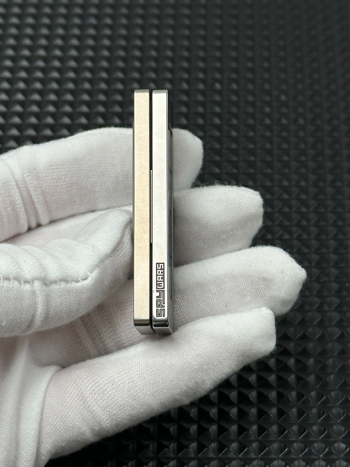 Choc Titanium